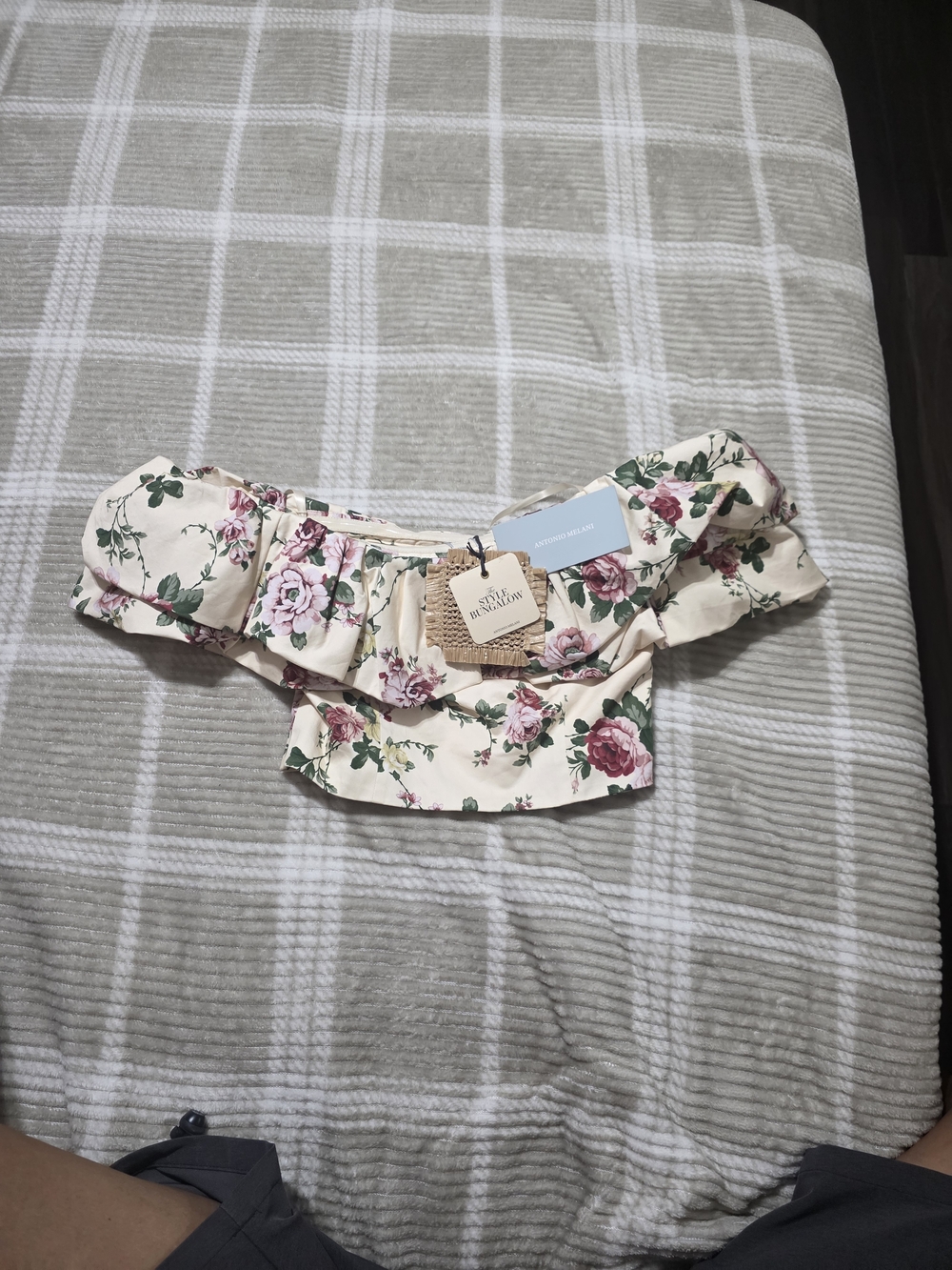 Antonio‎ Melani x The Style Bungalow Floral Ruffle Top NWT Size 0 Off Shoulder - Picture 2 of 8